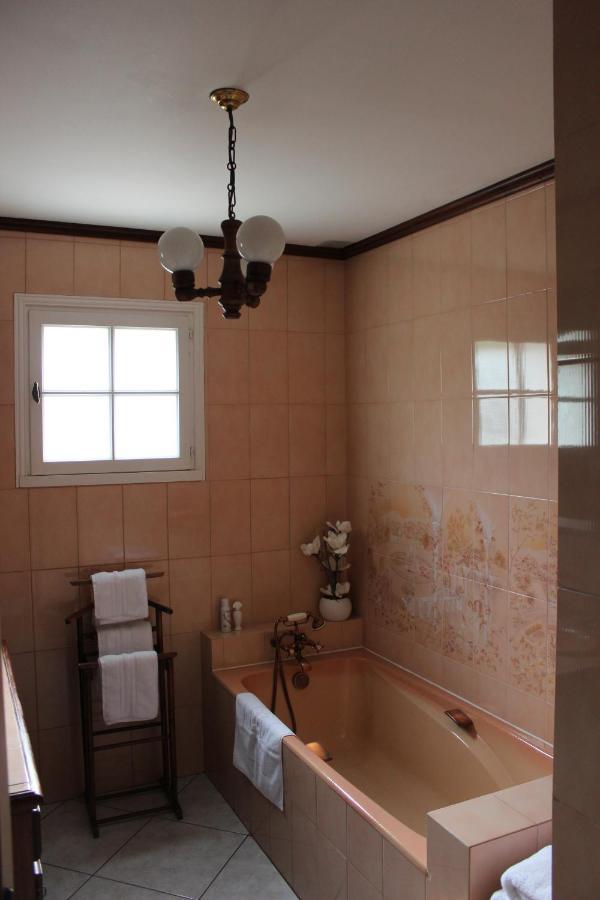 Au Coeur Du Bocage Vendeen Privatunterkunft *