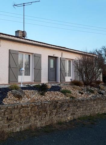 Au Coeur Du Bocage Vendeen Homestay Chantonnay